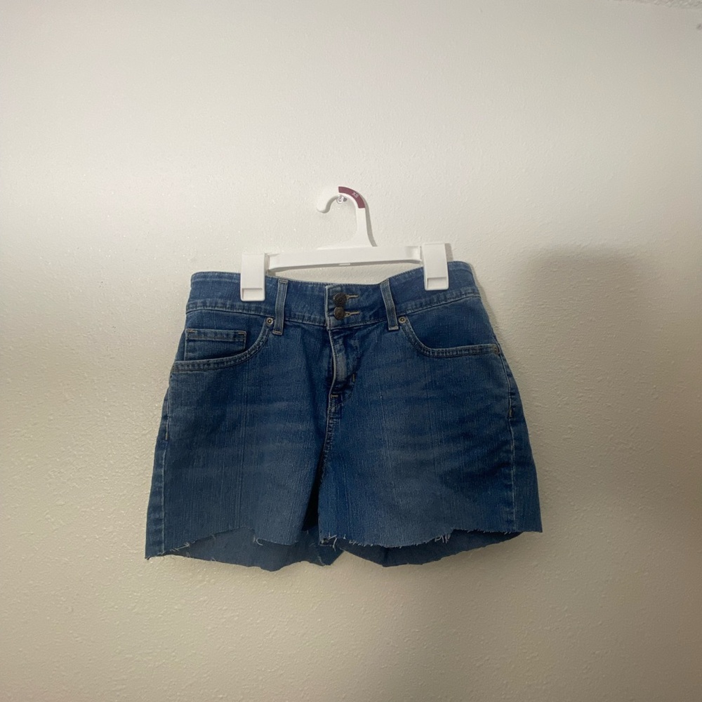 Signature Levi Strauss Cuttoff shorts